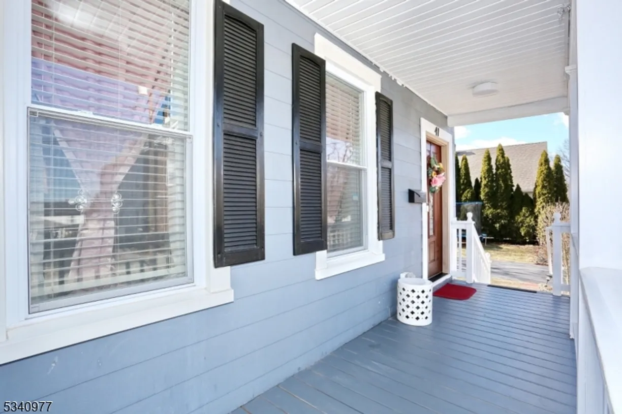 Jersey City/Hoboken Real Estate | View 41 Foster St | Listing