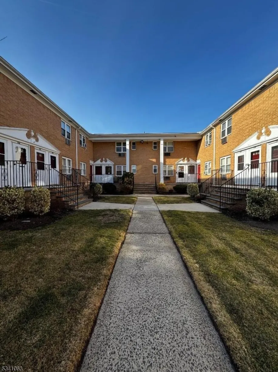 Rockland/Orange/NJ Real Estate | View 725 Joralemon St, 168 | Listing