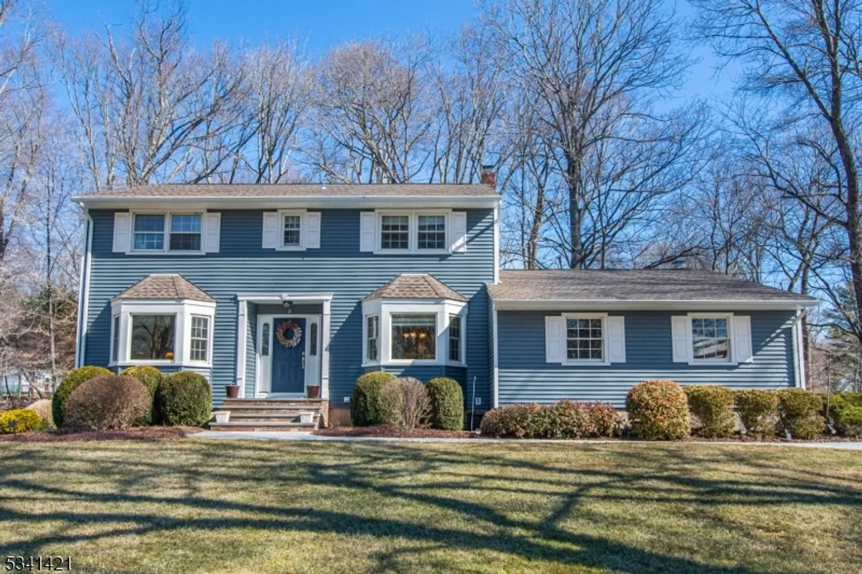 Bergen County Real Estate | View 3 Winding Way | 4 Beds