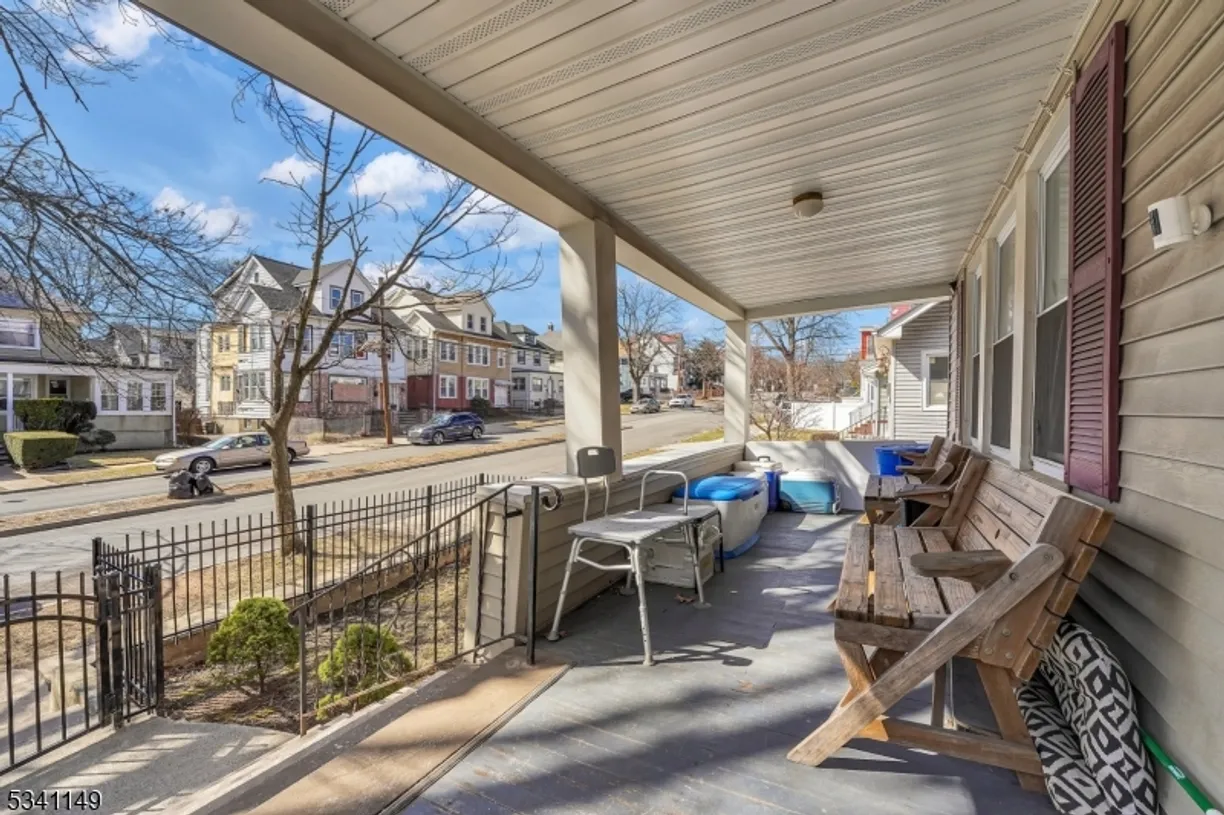 Rockland/Orange/NJ Real Estate | View 159 Pomona Ave | Listing