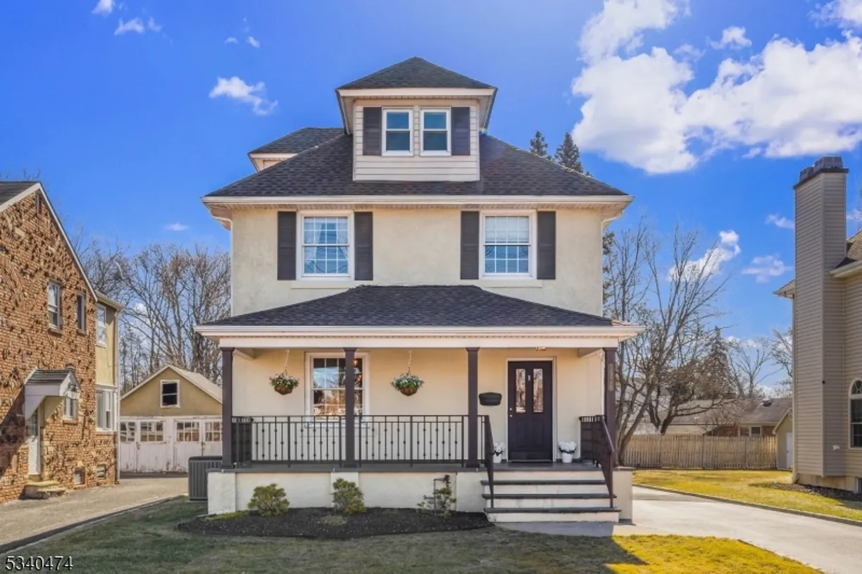 Jersey City/Hoboken Real Estate | View 1976 Westfield Ave | 4 Beds