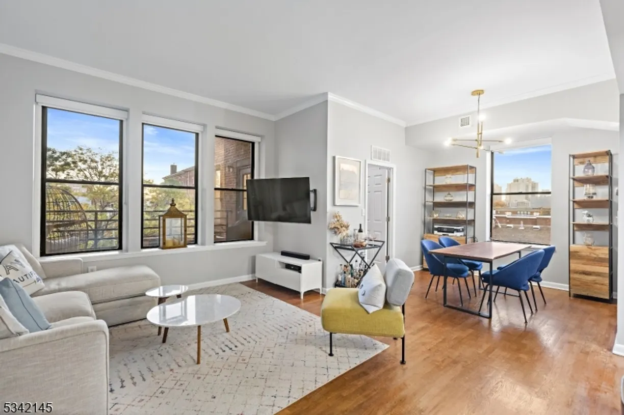 Jersey City/Hoboken Real Estate | View 187 Wayne St, 315C | 1 Bed, 1 Bath