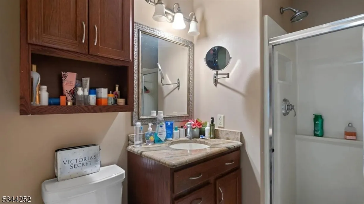 Central NJ/Bucks County, PA Real Estate | View 127 Rachel Ct, 127 | 2 Beds