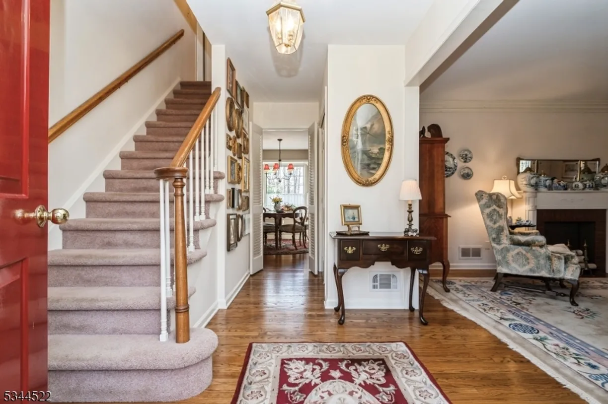 Central NJ/Bucks County, PA Real Estate | View 5 Harvest Row | Listing
