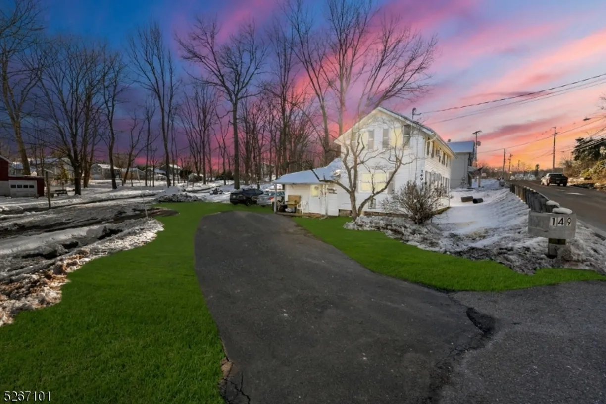 Bergen County Real Estate | View 149 Main Rd | 3 Beds, 1 Bath