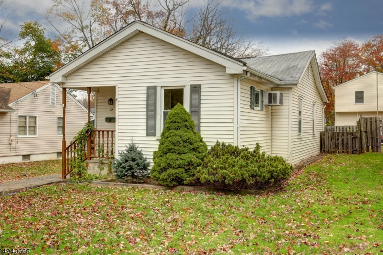 Jersey City/Hoboken Real Estate | View 15 Adelphia Rd | Listing