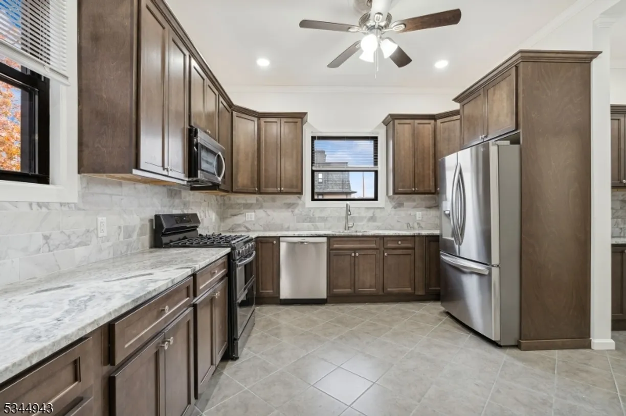 Jersey City/Hoboken Real Estate | View 346 Arlington Ave | 6 Beds, 3 Baths
