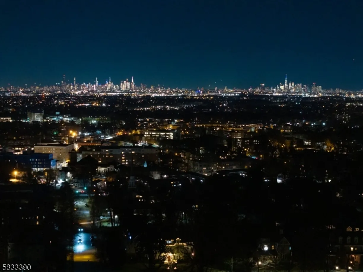 Jersey City/Hoboken Real Estate | View 91 Lloyd Rd | Listing