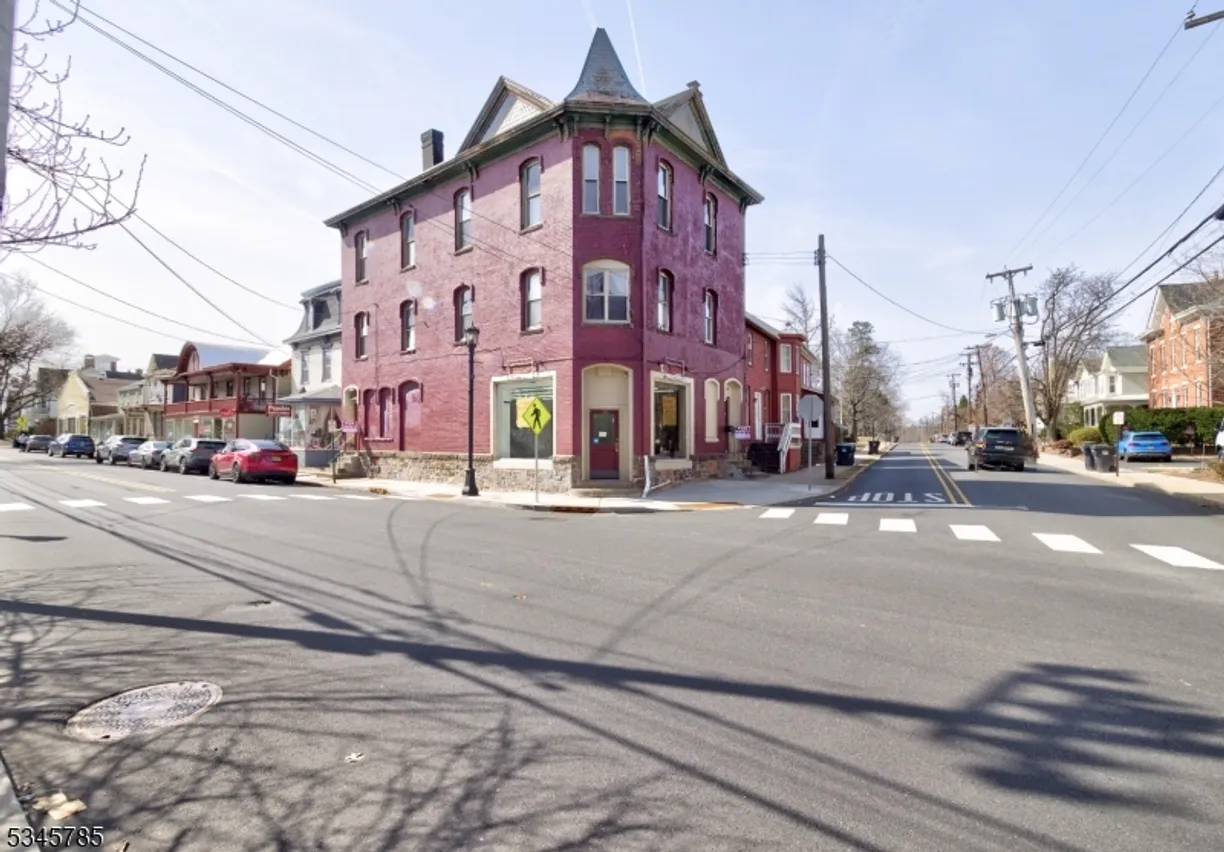 Central NJ/Bucks County, PA Real Estate | View 125 Main St