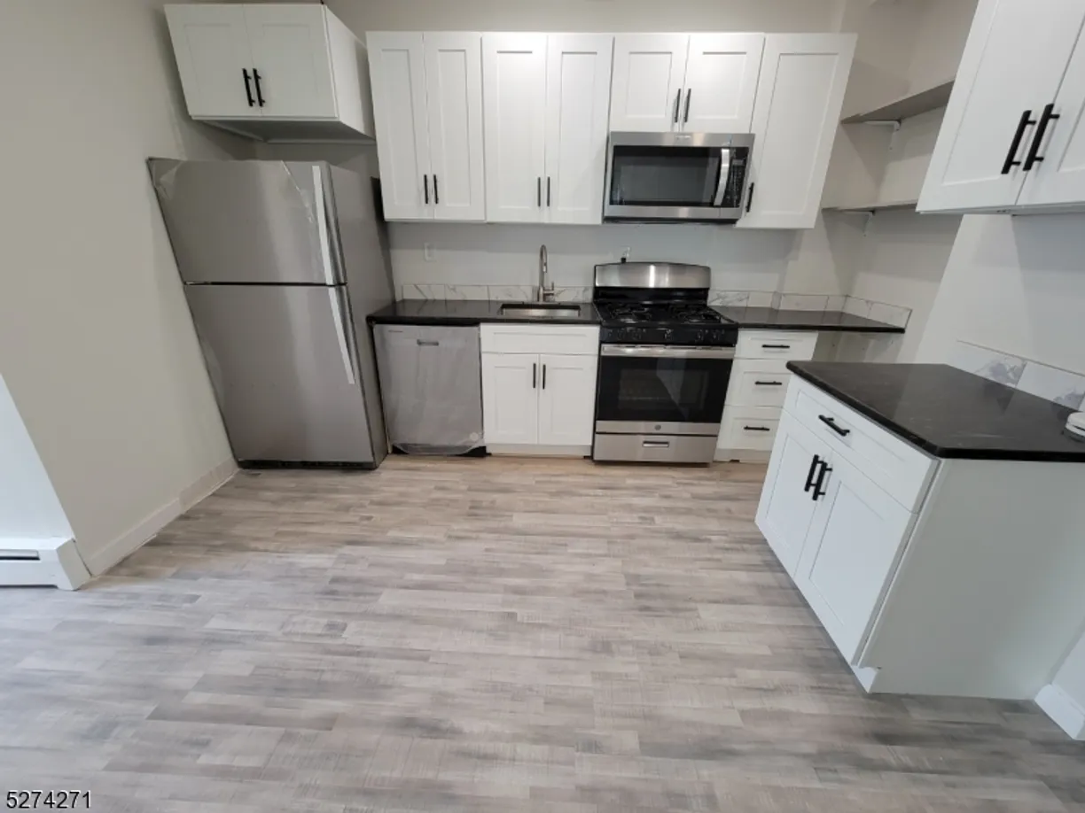 Jersey City/Hoboken Real Estate | View 14 Wilson St, 2 | Listing