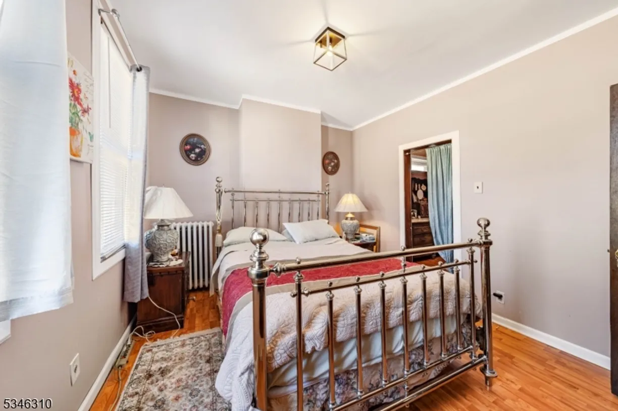 Jersey City/Hoboken Real Estate | View 211 Clendenny Ave