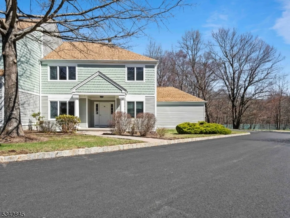 Bergen County Real Estate | View 30 Beacon Hill | 3 Beds