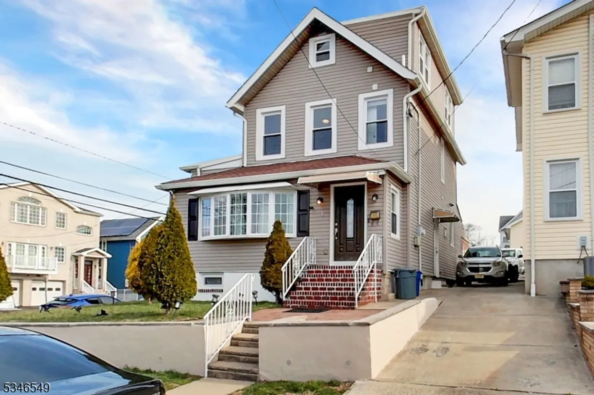 Jersey City/Hoboken Real Estate | View 1 Pine St | 3 Beds, 4 Baths