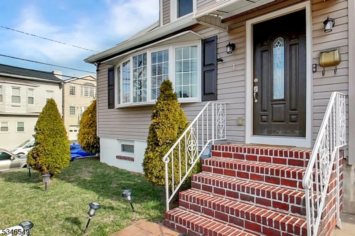 Jersey City/Hoboken Real Estate | View 1 Pine St | Listing