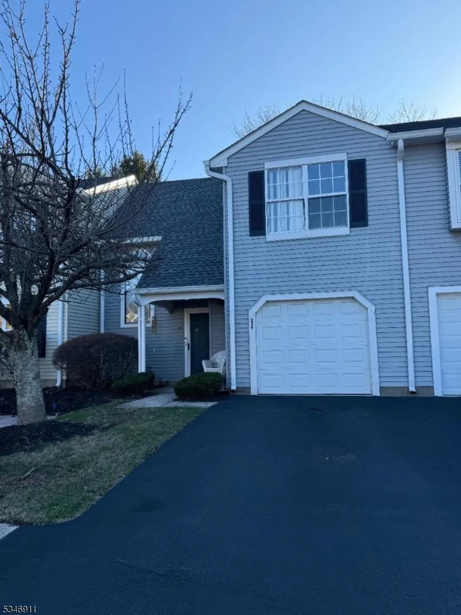 Jersey City/Hoboken Real Estate | View 229 Mcauliffe Ct | 3 Beds