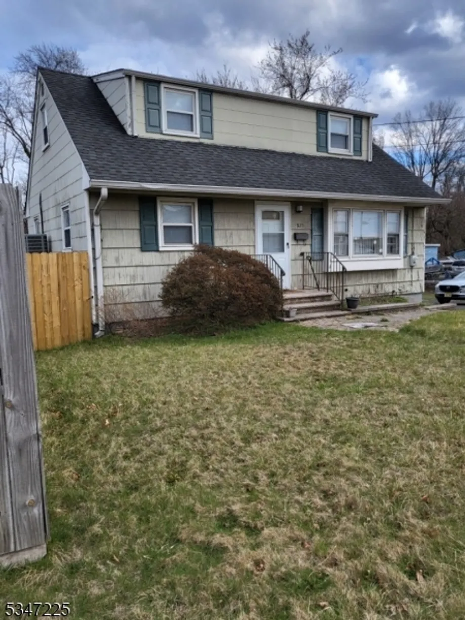 Central NJ/Bucks County, PA Real Estate | View 925 S Main St | Listing