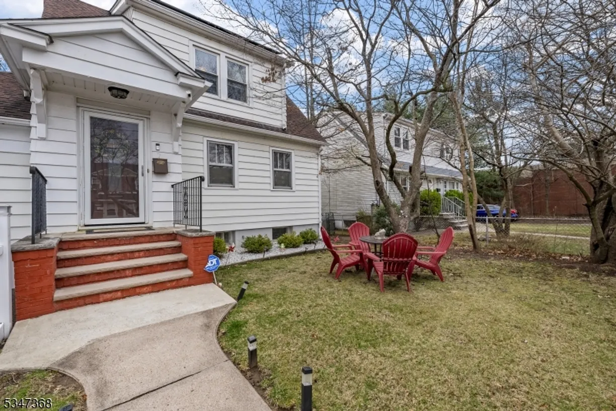 Jersey City/Hoboken Real Estate | View 7 Nash Ave | Listing