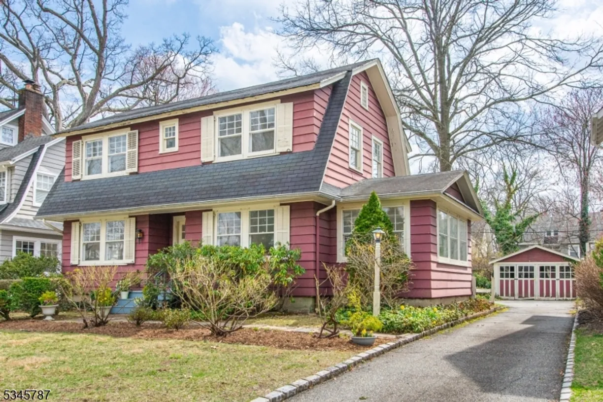Jersey City/Hoboken Real Estate | View 14 Marion Rd | 3 Beds