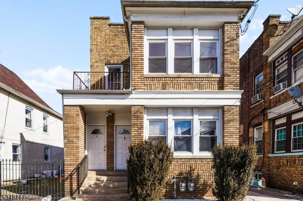 Bergen County Real Estate | View 420 Paulison Ave, 2 | 4 Beds, 1 Bath