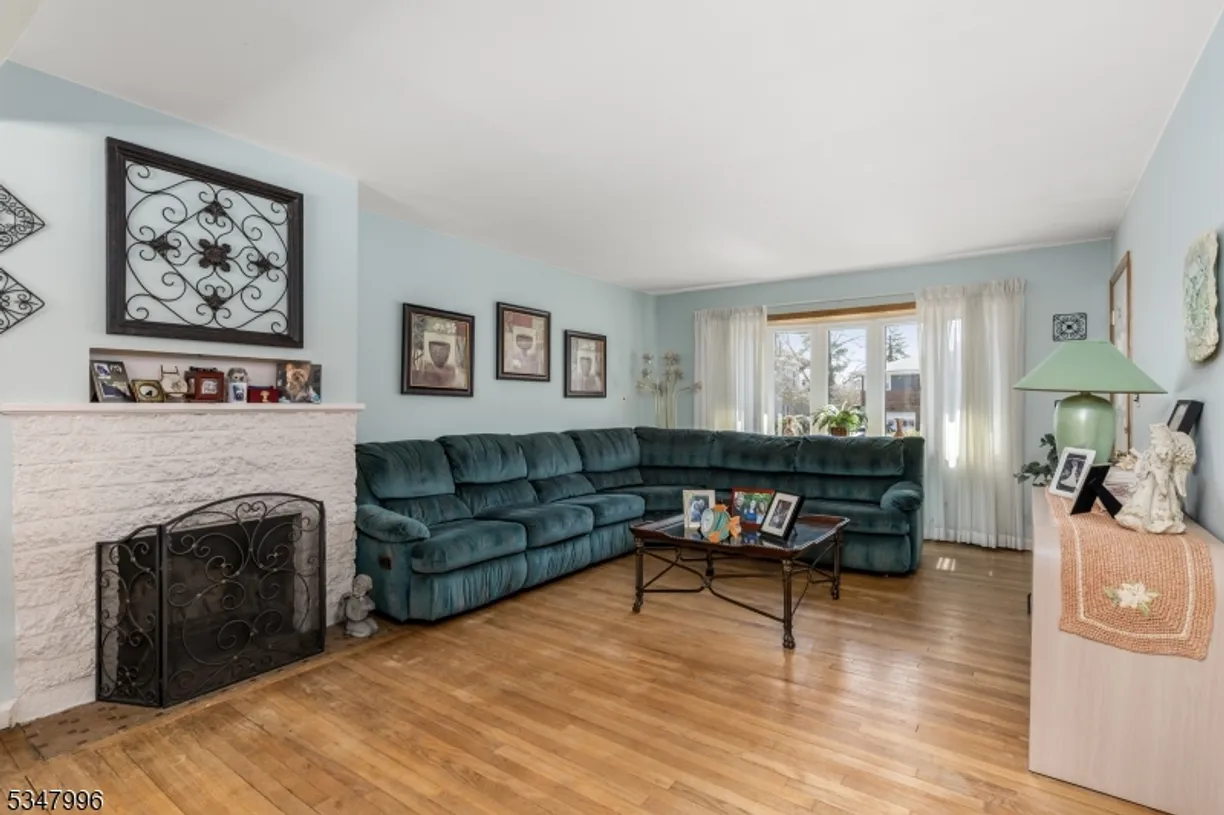 Jersey City/Hoboken Real Estate | View 11 Alexander Ave | Listing