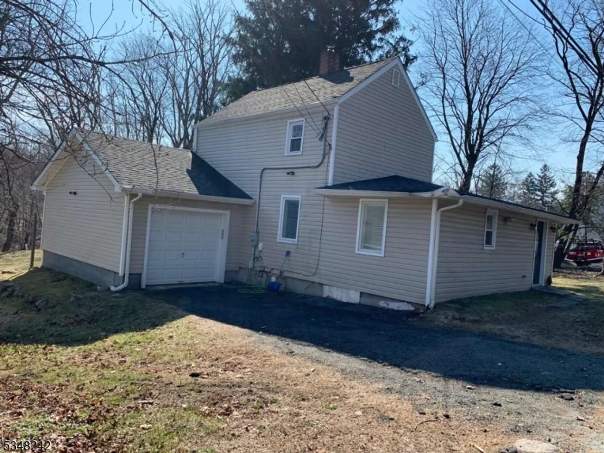 Bergen County Real Estate | View 826 Green Pond Rd | 3 Beds, 2 Baths