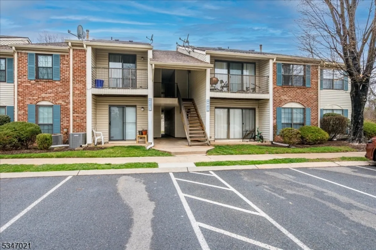 Central NJ/Bucks County, PA Real Estate | View 59 Taylor Dr | 2 Beds
