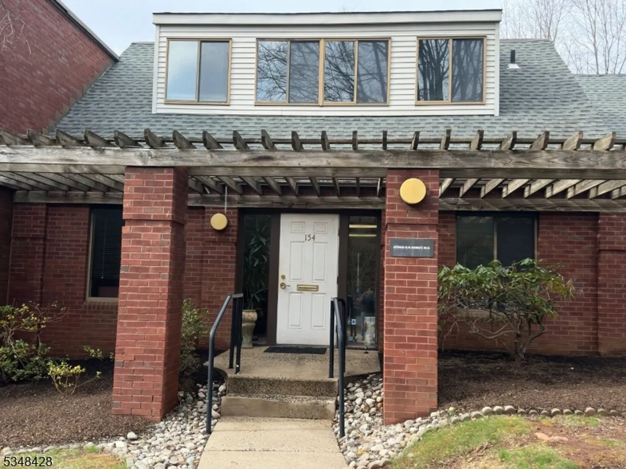 Central NJ/Bucks County, PA Real Estate | View 154 Tamarack Cir | Listing