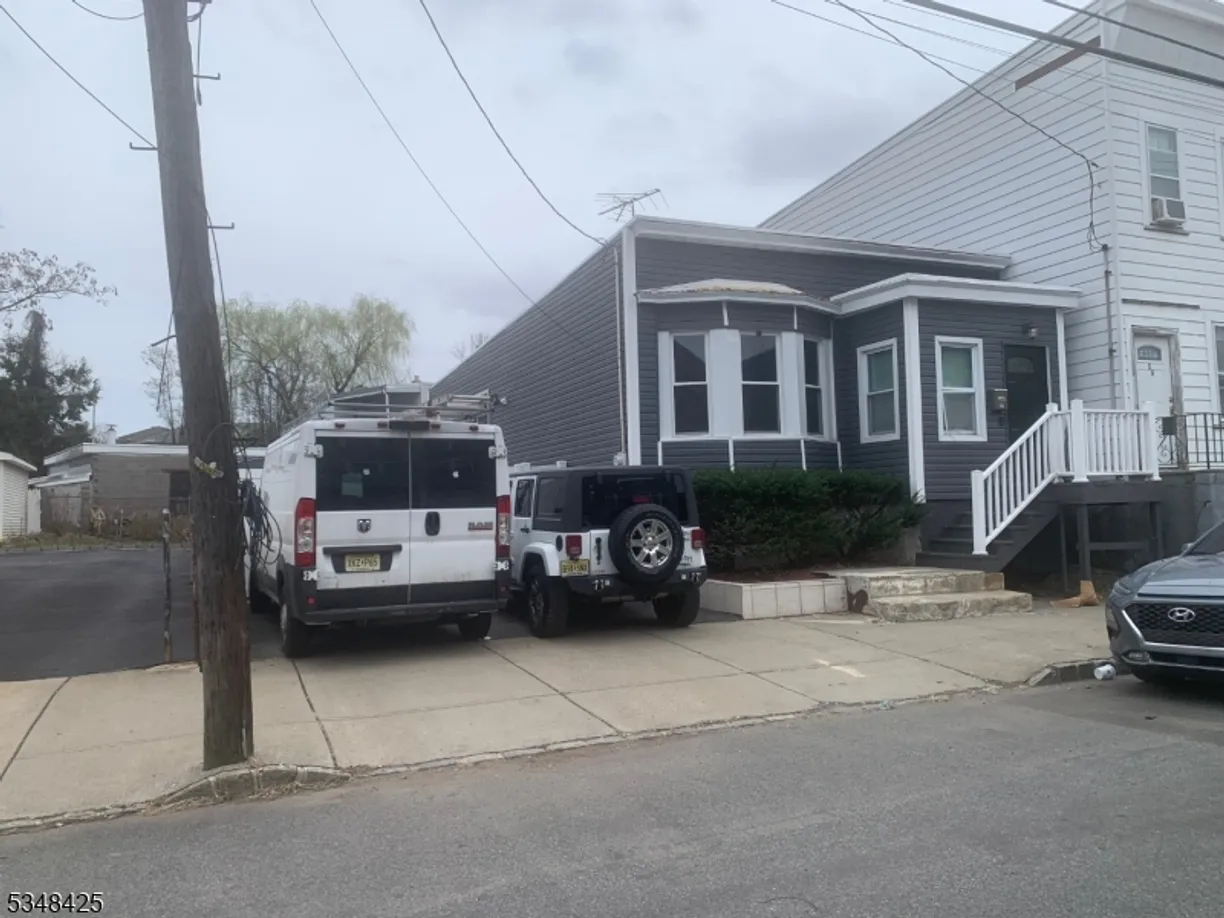 Rockland/Orange/NJ Real Estate | View 38 Heckel St | 3 Beds, 2 Baths