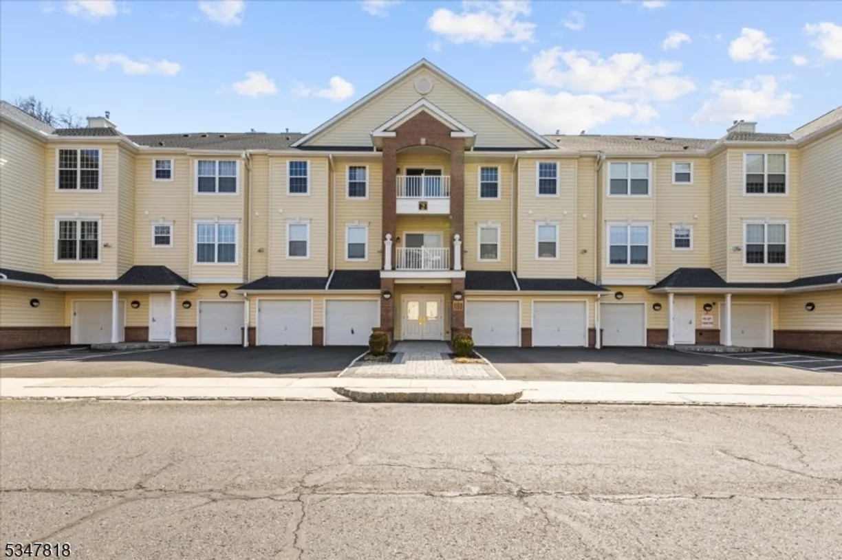 Jersey City/Hoboken Real Estate | View 2306 Ambassador Ct | 2 Beds, 2 Baths