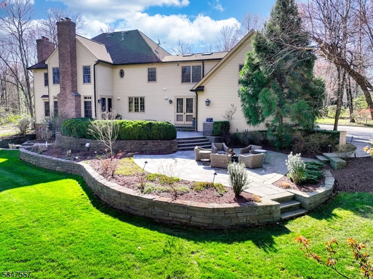 Jersey City/Hoboken Real Estate | View 19 Emily Rd | Listing