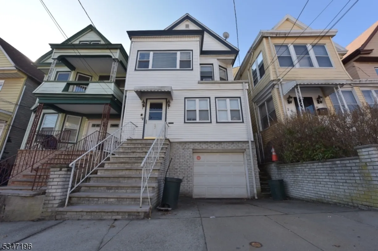 Jersey City/Hoboken Real Estate | View 23 Bidwell Ave | 2 Baths