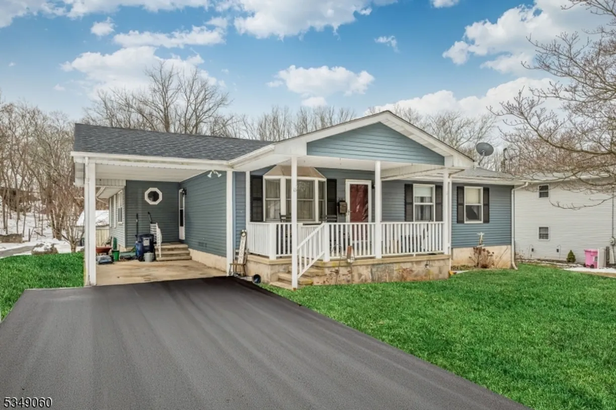 Central NJ/Bucks County, PA Real Estate | View 210 5Th St | 4 Beds, 2 Baths