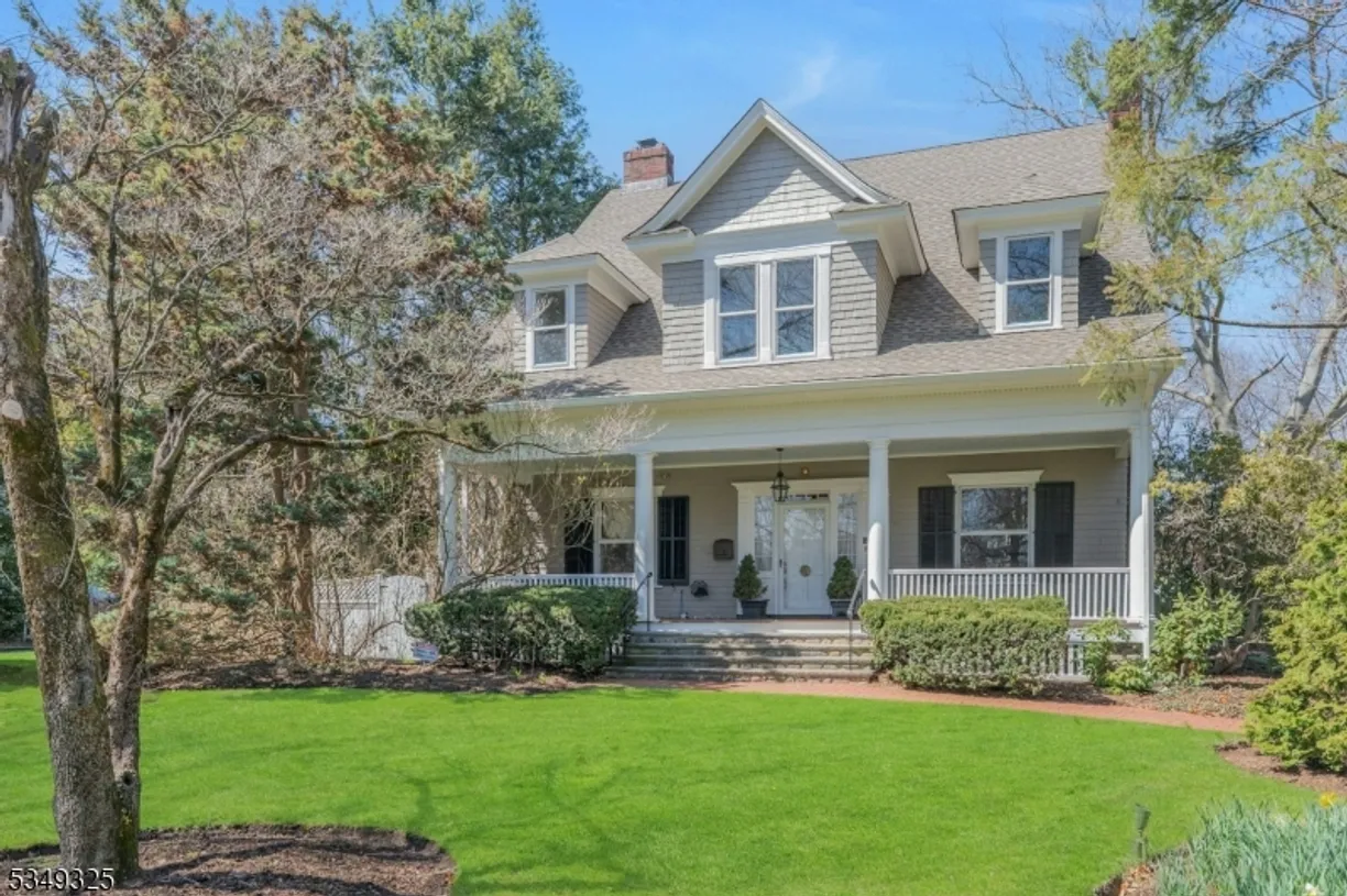 Bergen County Real Estate | View 200 Lincoln Ave | 6 Beds