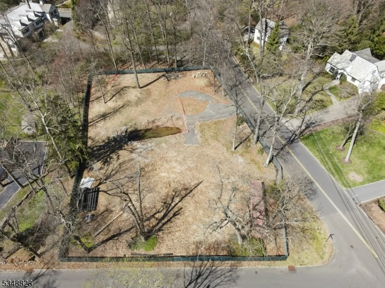 Jersey City/Hoboken Real Estate | View 9 Old Chester Rd | Listing