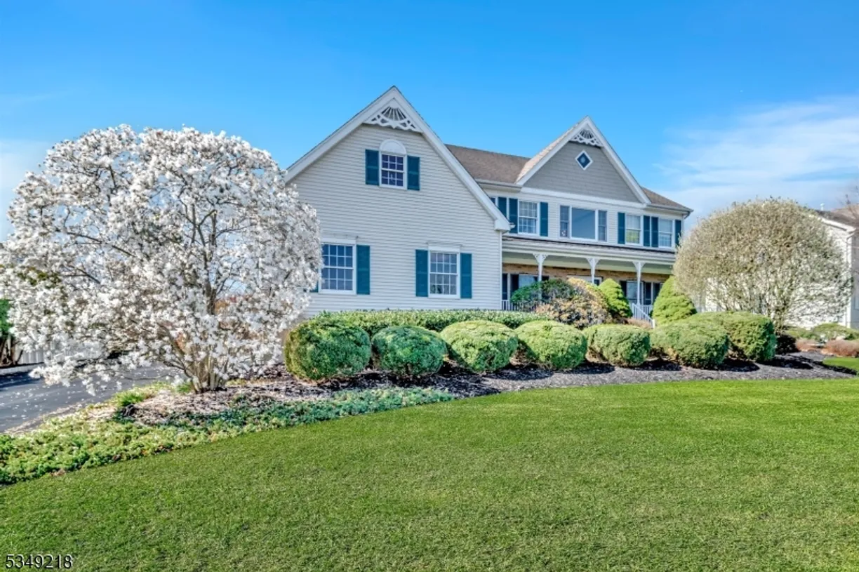 Jersey City/Hoboken Real Estate | View 12 Jennings Ct | 5 Beds