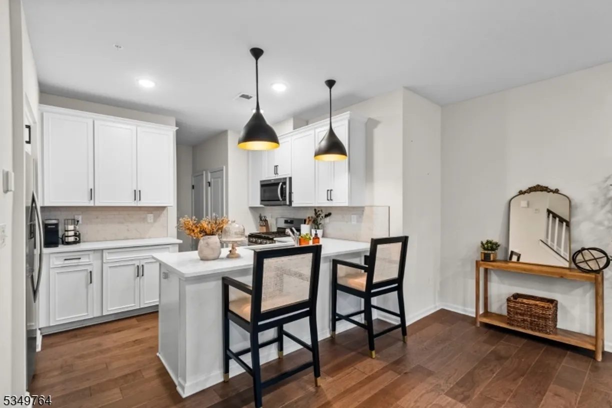 Jersey City/Hoboken Real Estate | View 3 Sadie Cir, 3103 | 2 Beds, 2 Baths