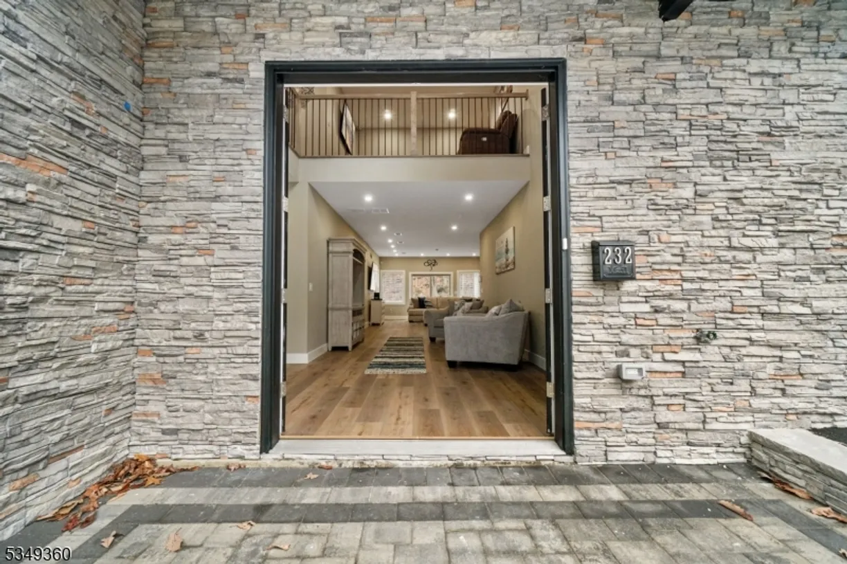 Bergen County Real Estate | View 232 Kinnelon Rd | Listing