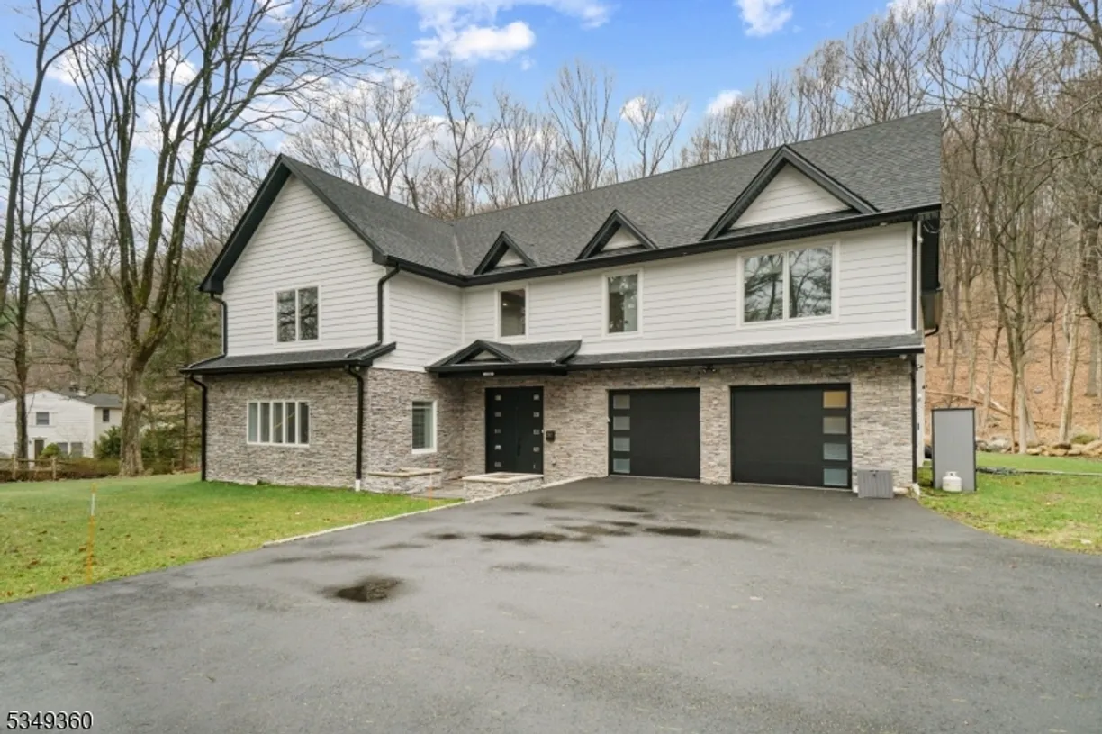 Bergen County Real Estate | View 232 Kinnelon Rd | Listing