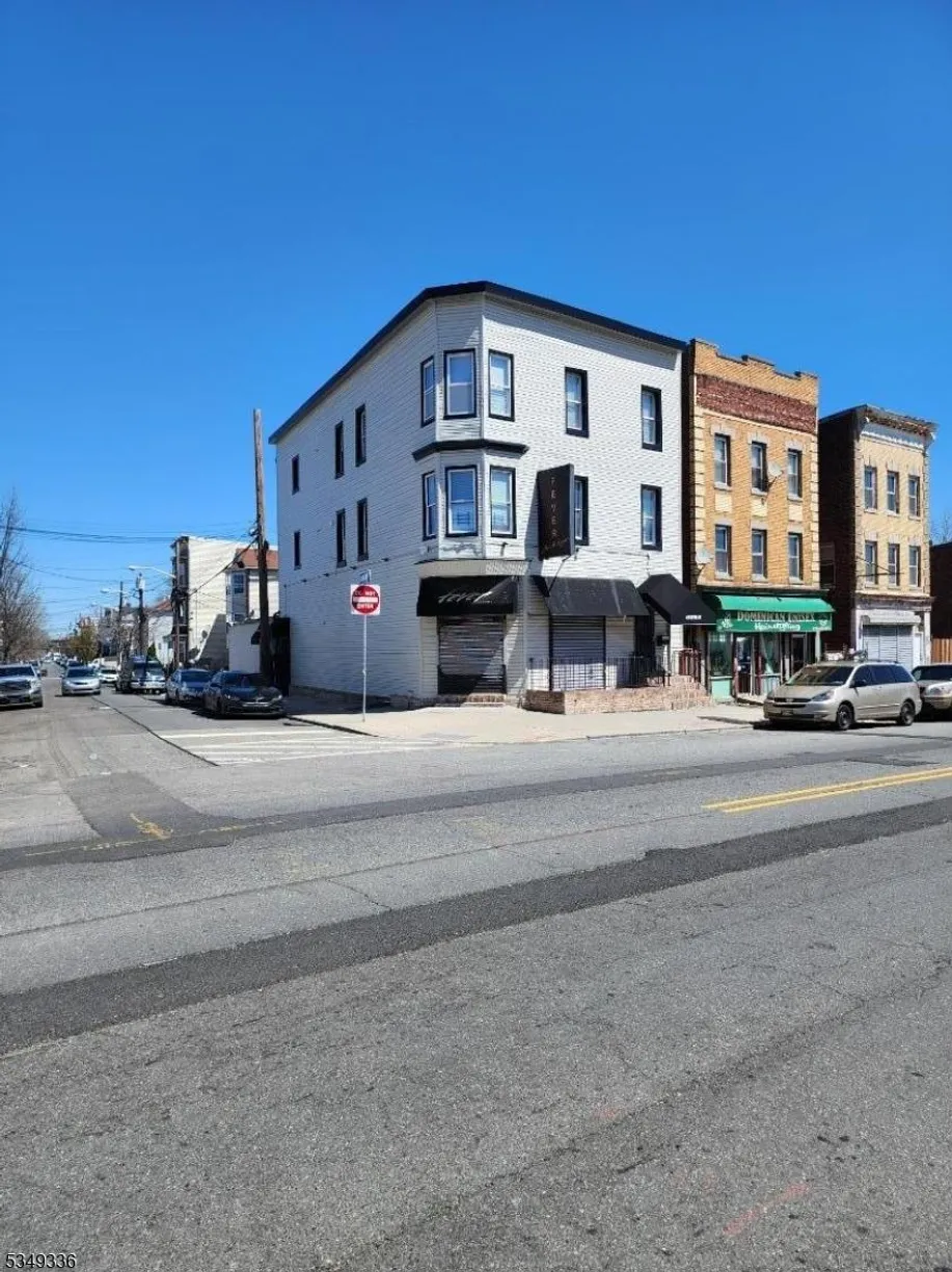 Rockland/Orange/NJ Real Estate | View 415 Central Ave