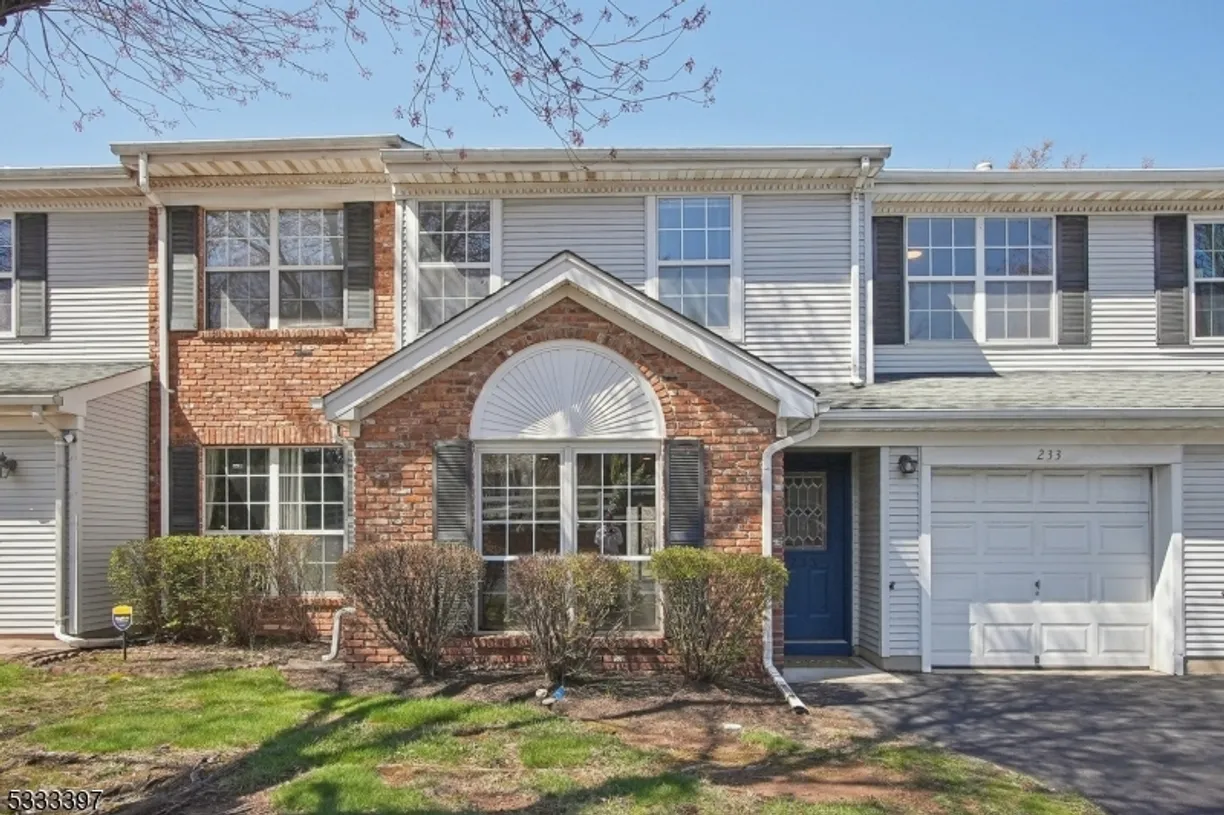 Jersey City/Hoboken Real Estate | View 233 Harlech Way | Listing