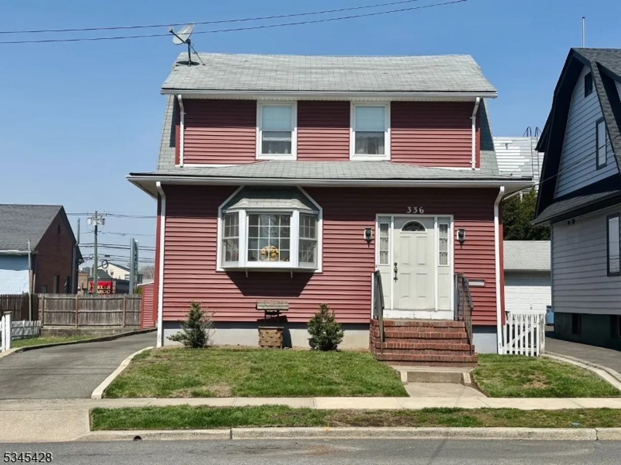 Jersey City/Hoboken Real Estate | View 336 E 1St Street | 3 Beds