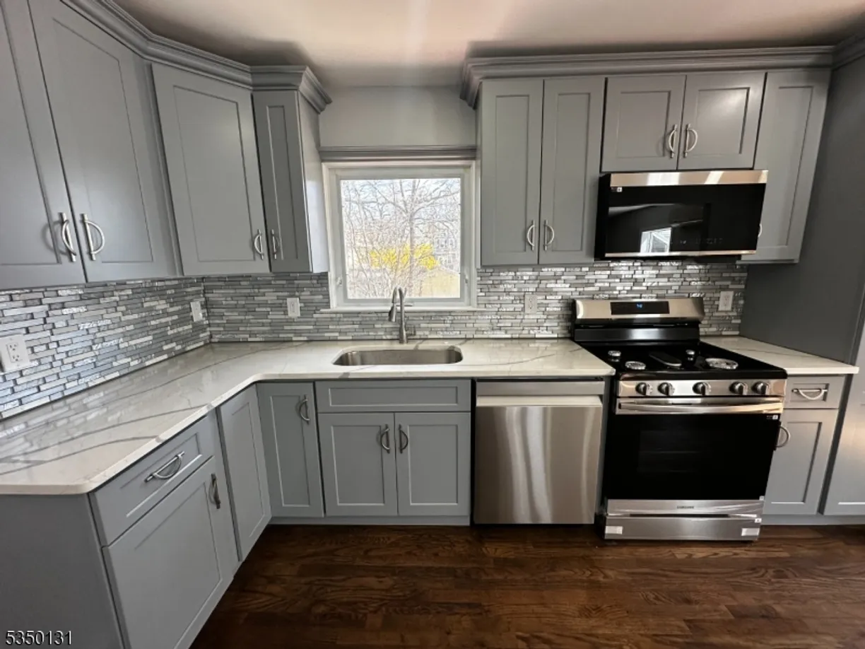 Rockland/Orange/NJ Real Estate | View 38 Telford St | 3 Beds, 2 Baths
