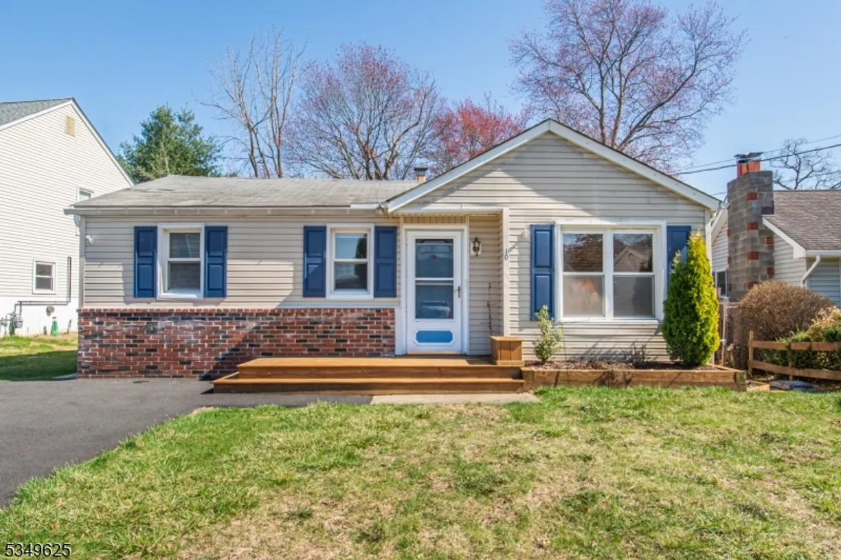Bergen County Real Estate | View 10 Cypress Rd | 2 Beds
