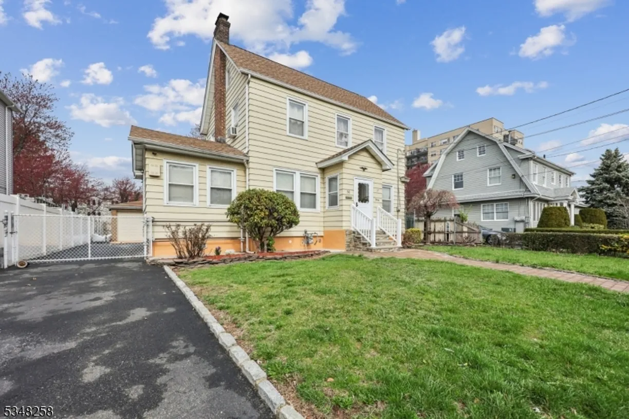 Rockland/Orange/NJ Real Estate | View 764 Hazard Pl | Listing