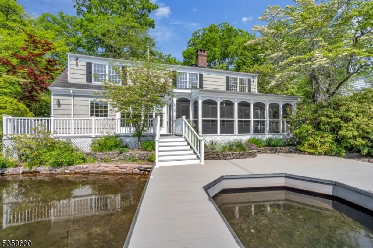 Bergen County Real Estate | View 157 Lake End Rd | Listing