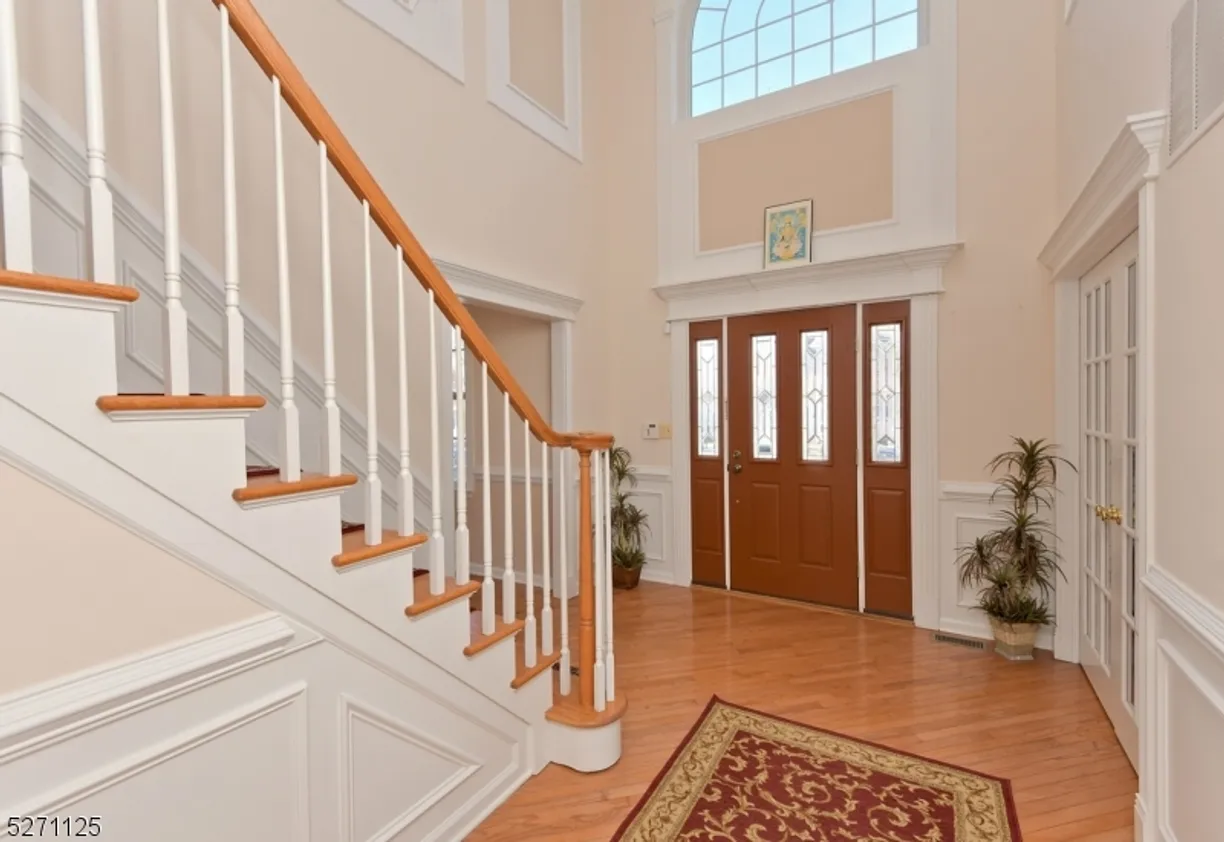 Central NJ/Bucks County, PA Real Estate | View 7 Rydal Rd | Listing
