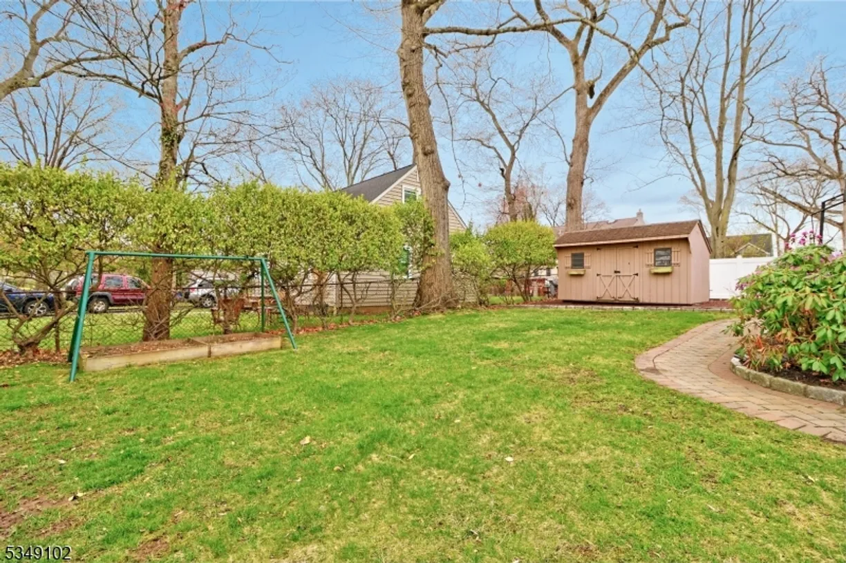 Jersey City/Hoboken Real Estate | View 1 Salem Pl | Listing