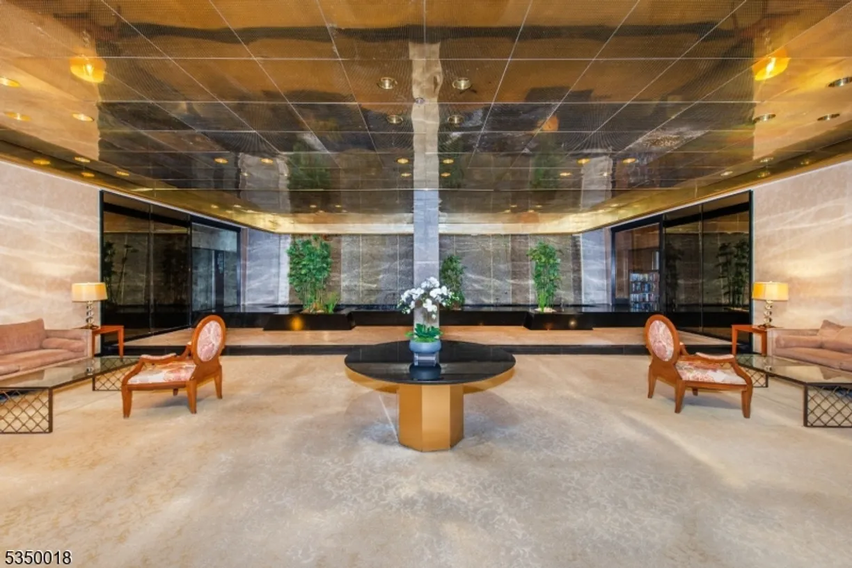 Jersey City/Hoboken Real Estate | View 2 Claridge Dr, FE | 1 Bed