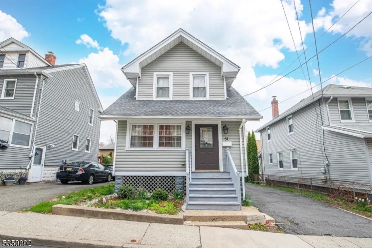 Jersey City/Hoboken Real Estate | View 51 Park Ter | 3 Beds, 2 Baths