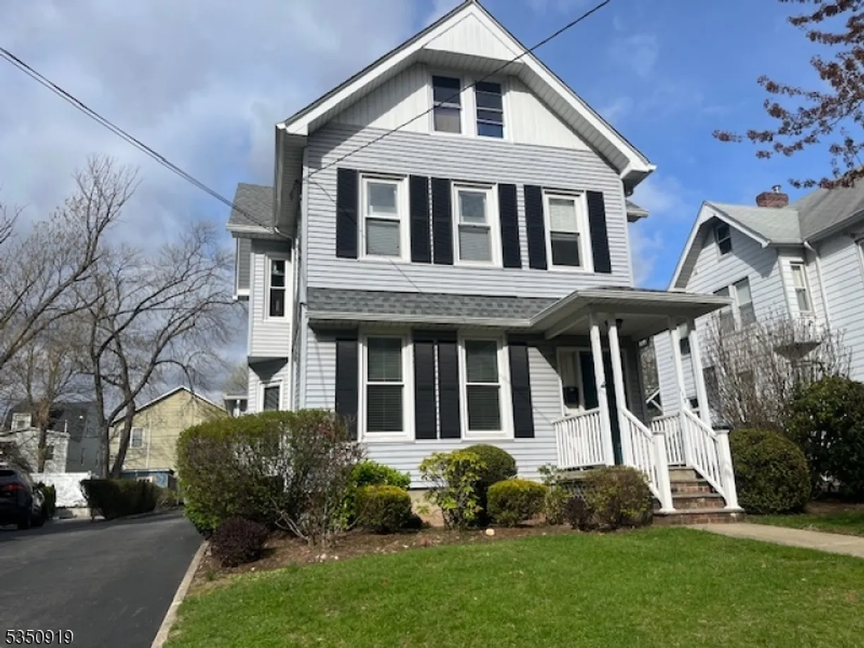 Jersey City/Hoboken Real Estate | View 119 Claremont Ave, 2 | Listing